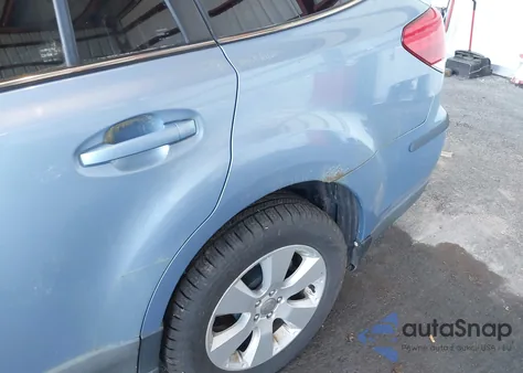 2010 Subaru Outback 2.5I Premium from USA, damaged, VIN 4S4BRCBC0A3329672